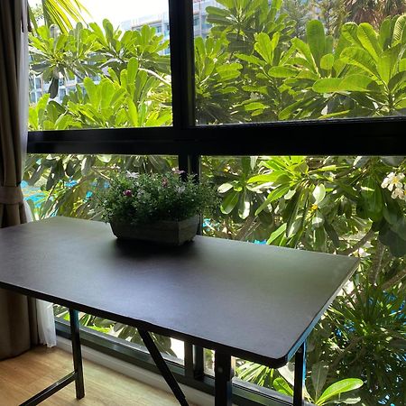 Dusit Grand Park Condo Pattaya Exterior foto